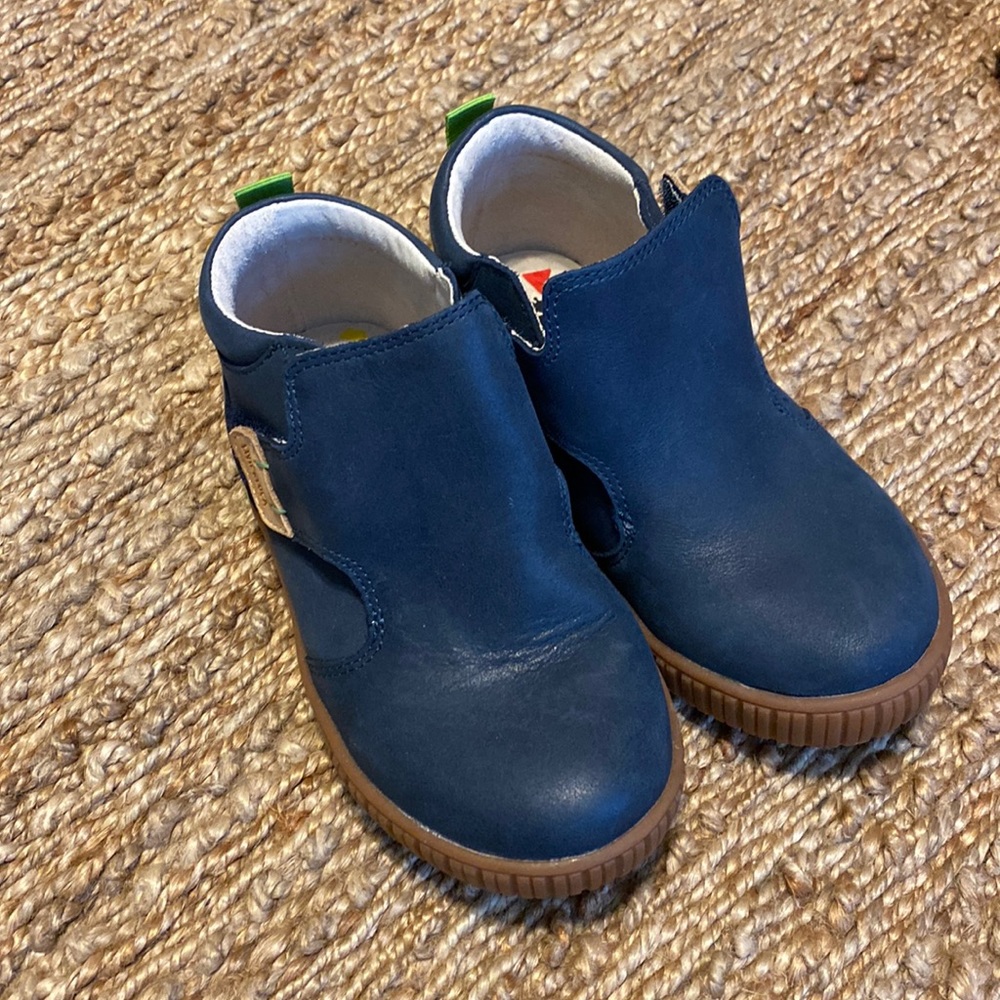 Livie & Luca navy leather size 11 boot